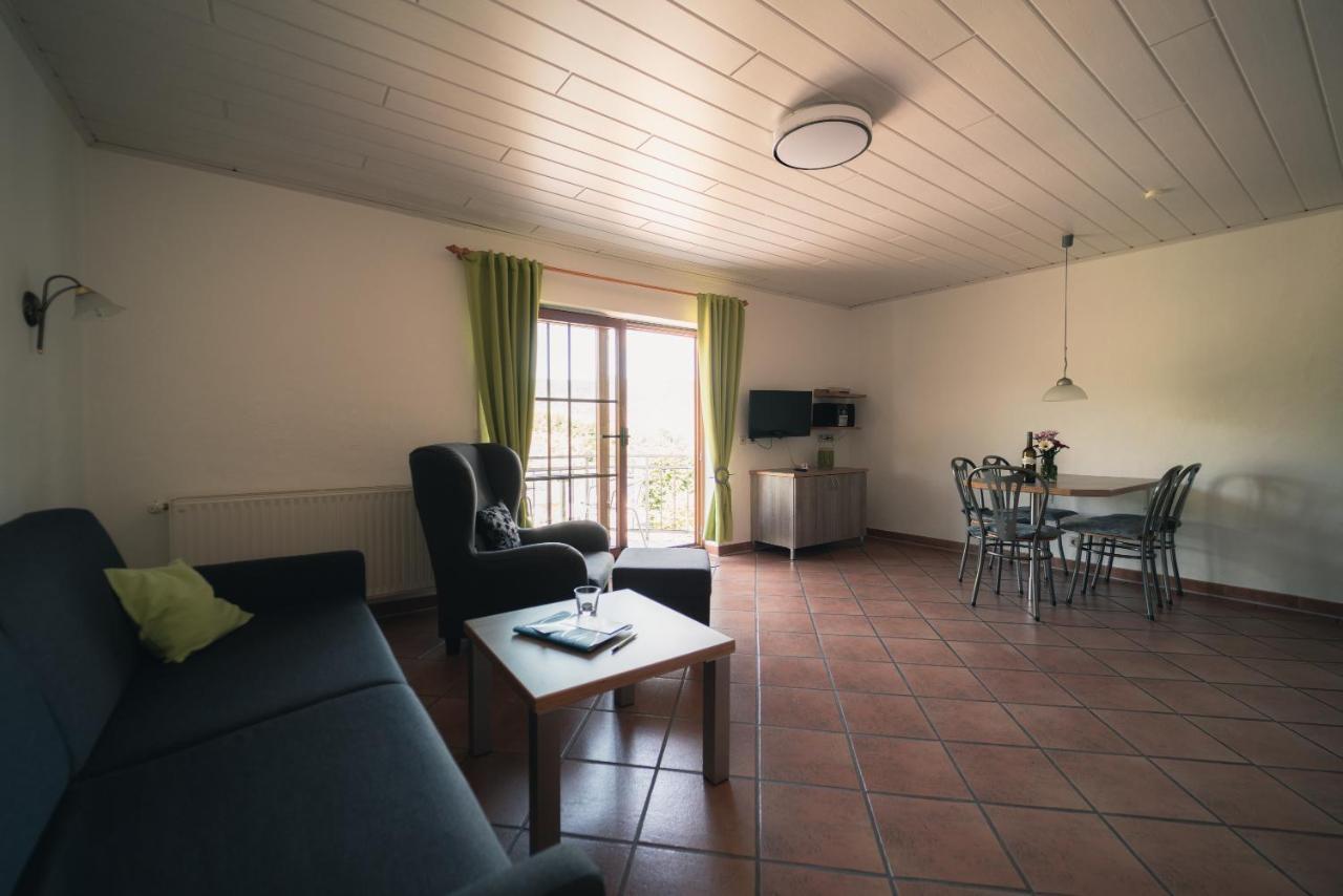 Urlaubsweingut Zecherhof Neef 外观 照片